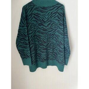 Torrid Vegan Cashmere Pullover Turtleneck Sweater Botanical Green Tiger SIZE 2